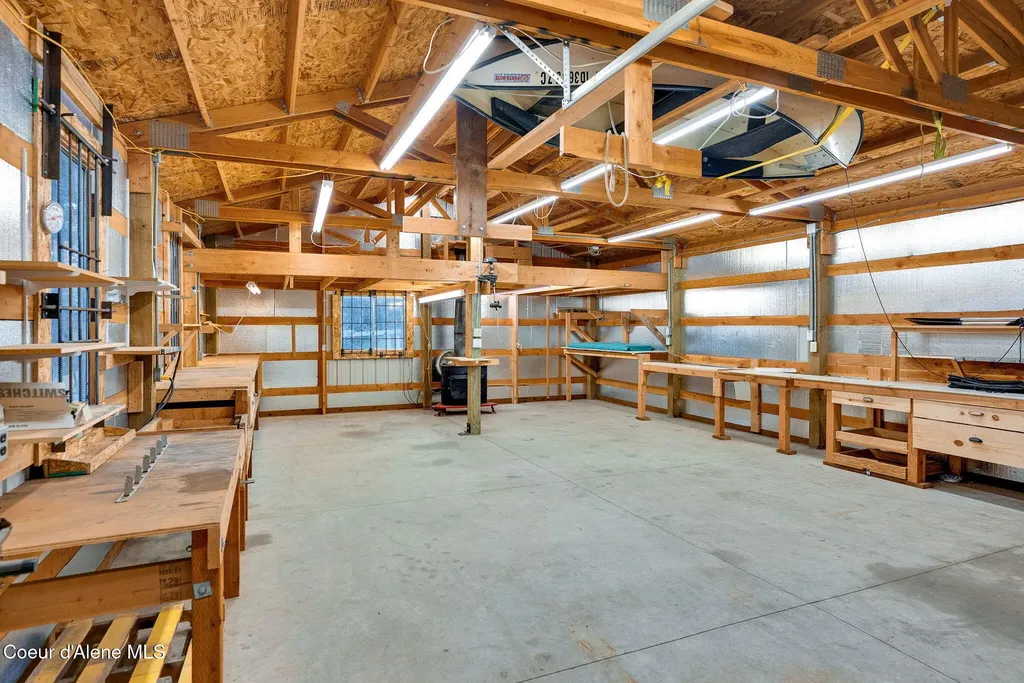 470 Diamond Heights Road Oldtown ID 83822