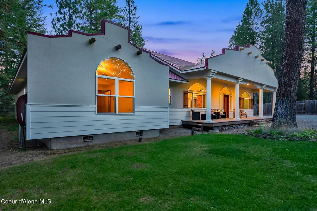 470 Diamond Heights Road Oldtown ID 83822