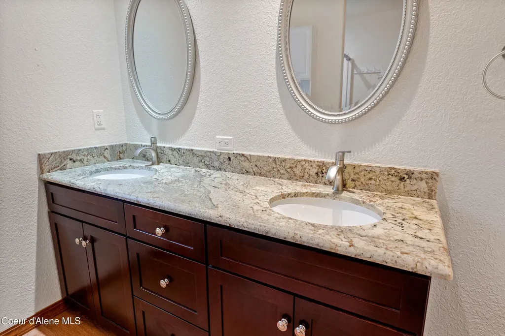 470 Diamond Heights Road Oldtown ID 83822