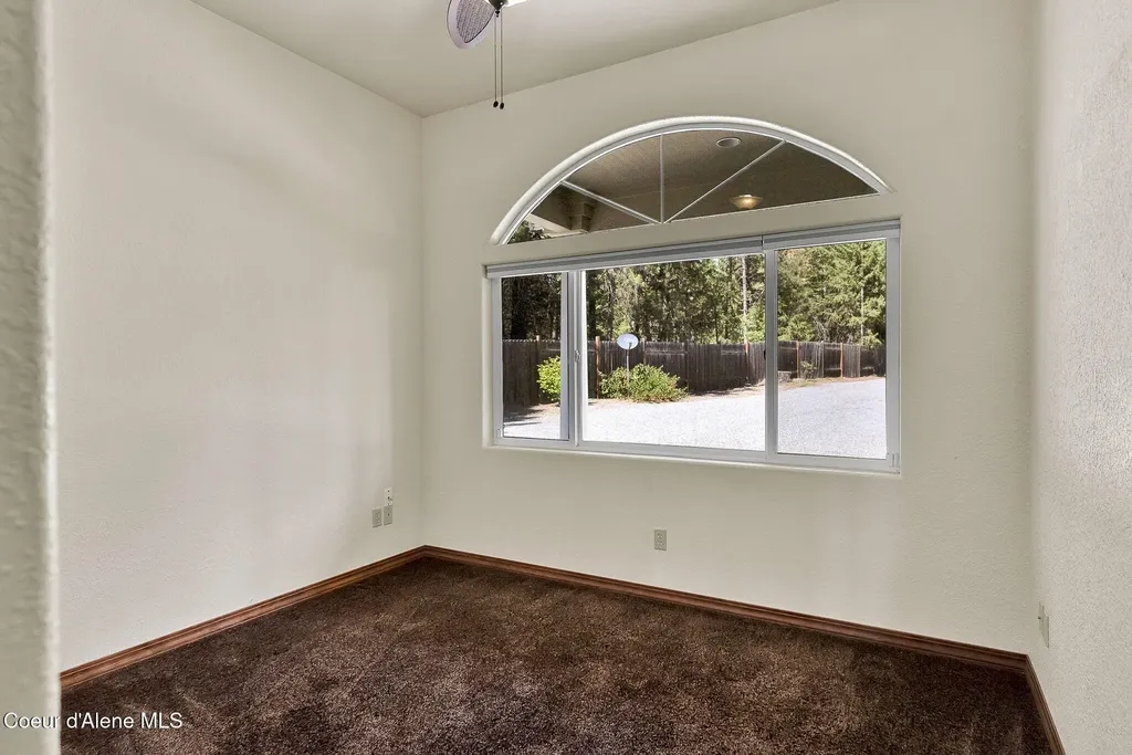 470 Diamond Heights Road Oldtown ID 83822