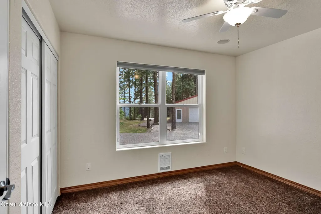 470 Diamond Heights Road Oldtown ID 83822