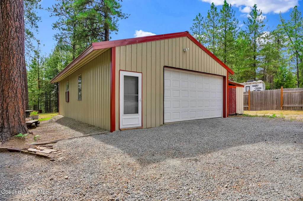 470 Diamond Heights Road Oldtown ID 83822