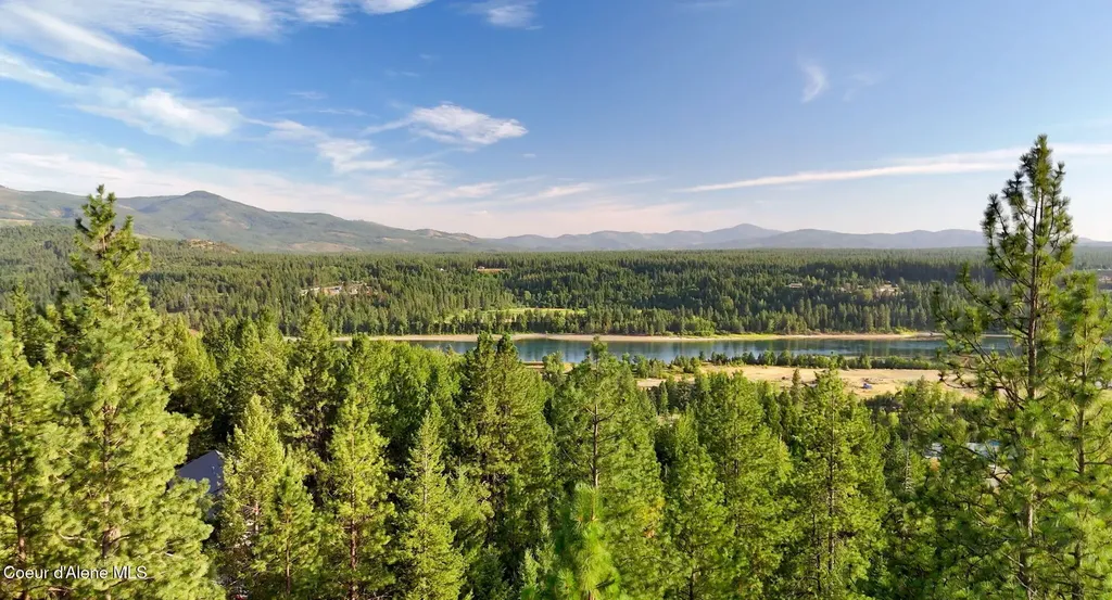 470 Diamond Heights Road Oldtown ID 83822
