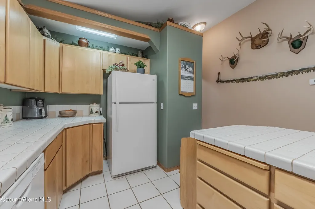 251 E Park Avenue Harrison ID 83833