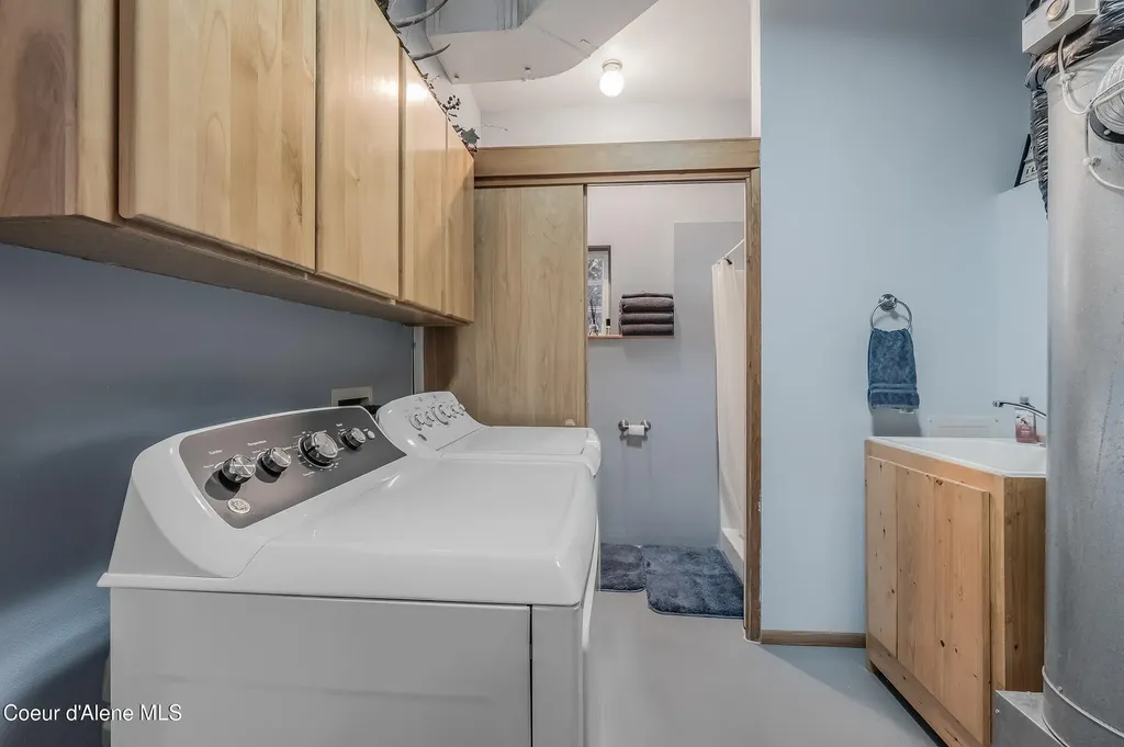 251 E Park Avenue Harrison ID 83833