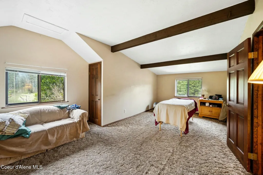 457619 S Us-95 Careywood ID 83809