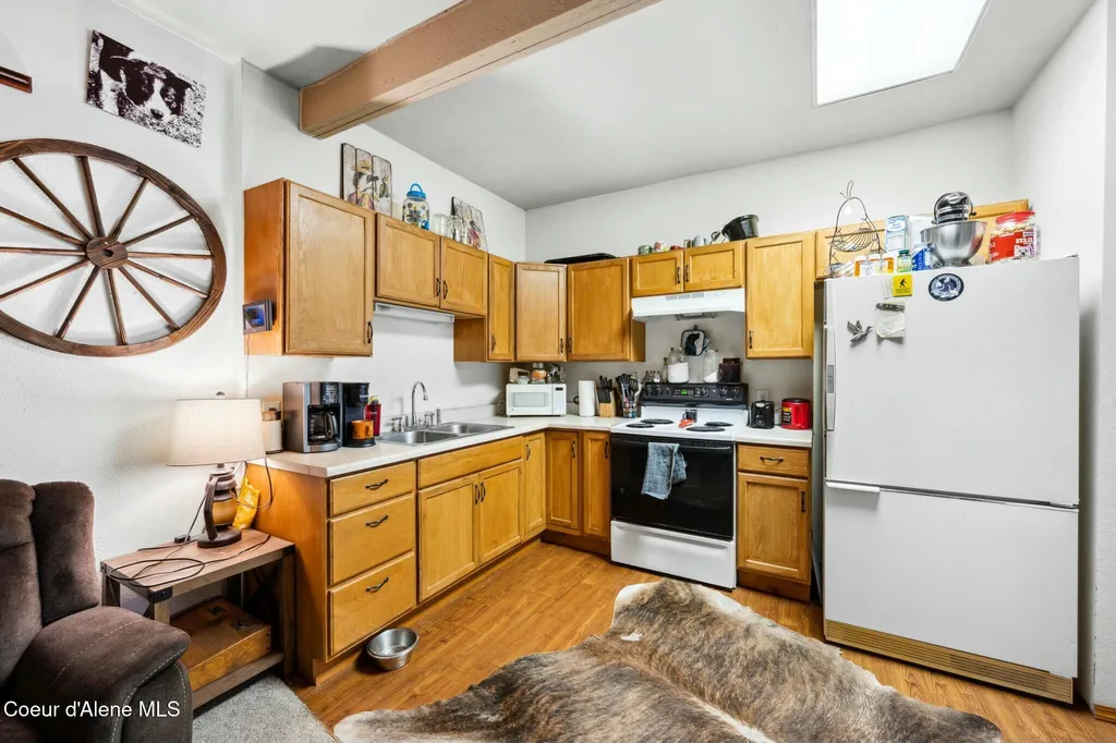 457619 S Us-95 Careywood ID 83809