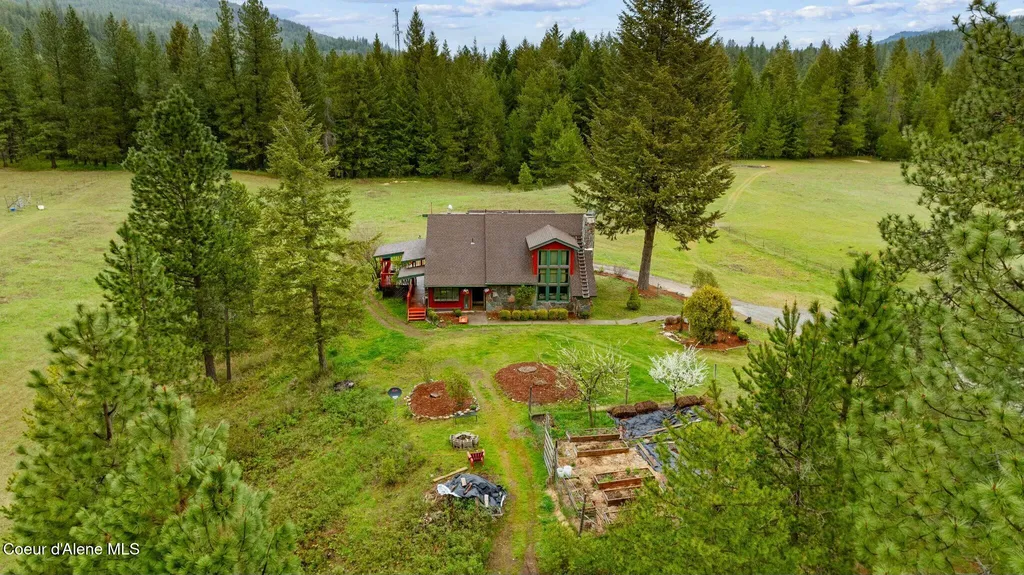 457619 S Us-95 Careywood ID 83809