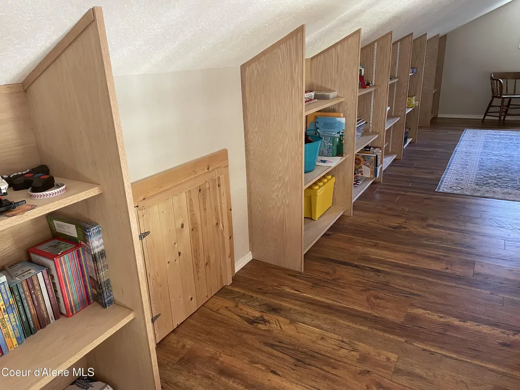 1094 Fortyniner Lane Bonners Ferry ID 83805