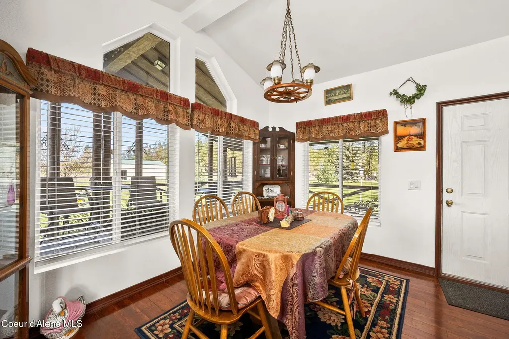 1888 E Shoshone Avenue Athol ID 83801