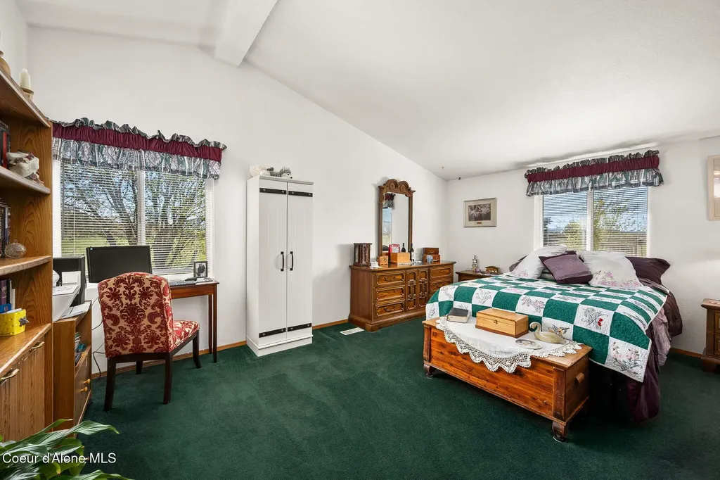 1888 E Shoshone Avenue Athol ID 83801