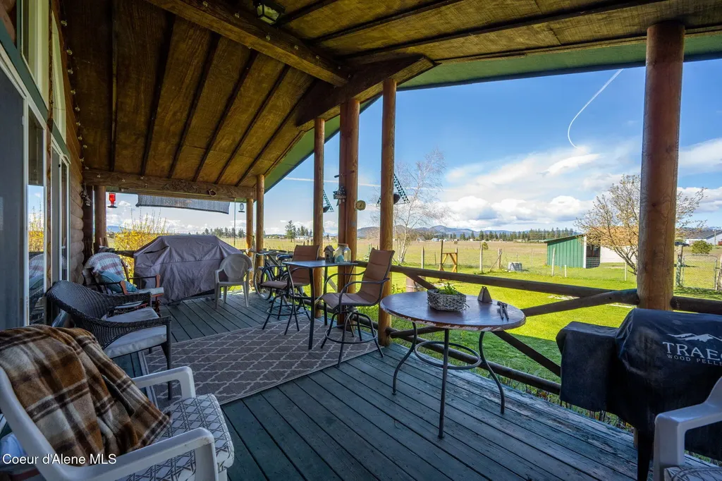 1888 E Shoshone Avenue Athol ID 83801