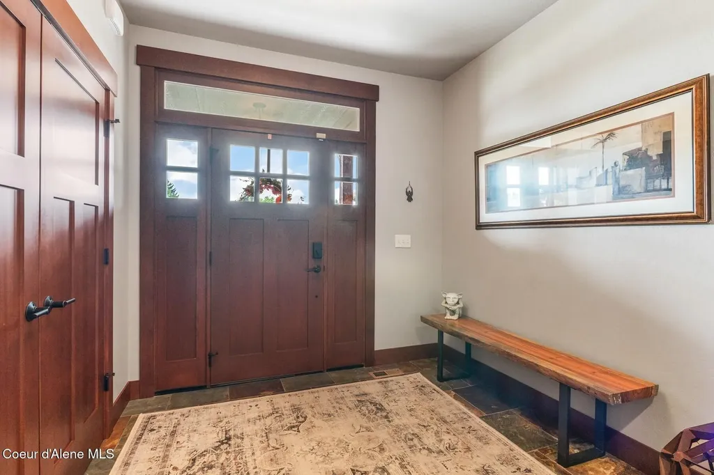 125 Crooked Ear Drive Sandpoint ID 83864