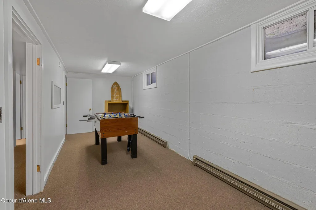 19459 W Riverview Drive Post Falls ID 83854