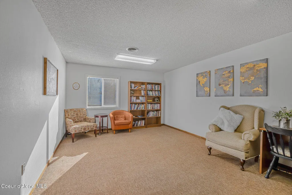 19459 W Riverview Drive Post Falls ID 83854