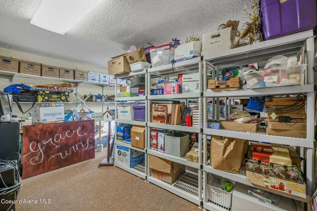 19459 W Riverview Drive Post Falls ID 83854