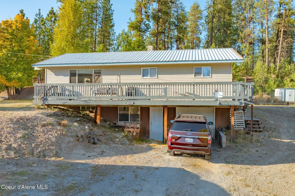 19459 W Riverview Drive Post Falls ID 83854