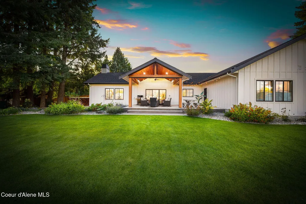 6520 N Colfax Street Dalton Gardens ID 83815