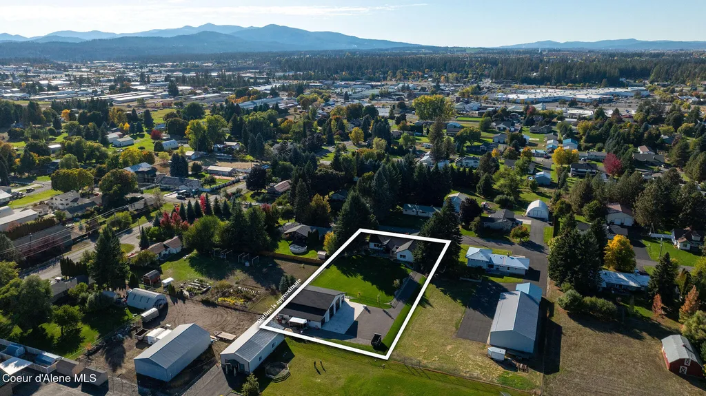 6520 N Colfax Street Dalton Gardens ID 83815