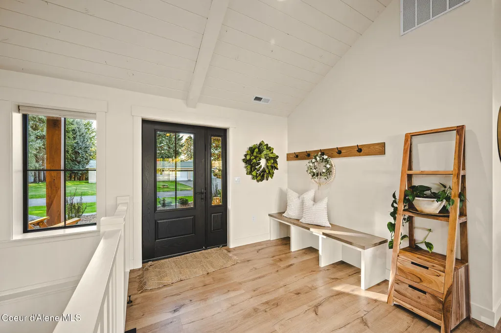 6520 N Colfax Street Dalton Gardens ID 83815