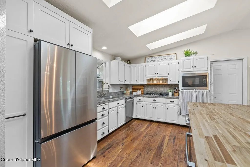 2491 N Cranston Court Post Falls ID 83854