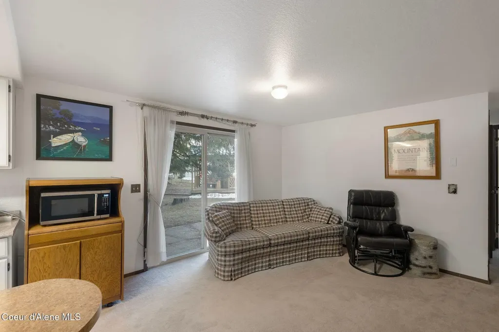 256 Vedelwood Drive Sandpoint ID 83864