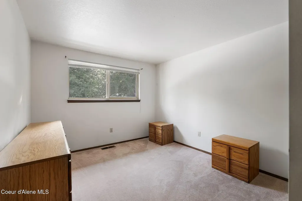 256 Vedelwood Drive Sandpoint ID 83864