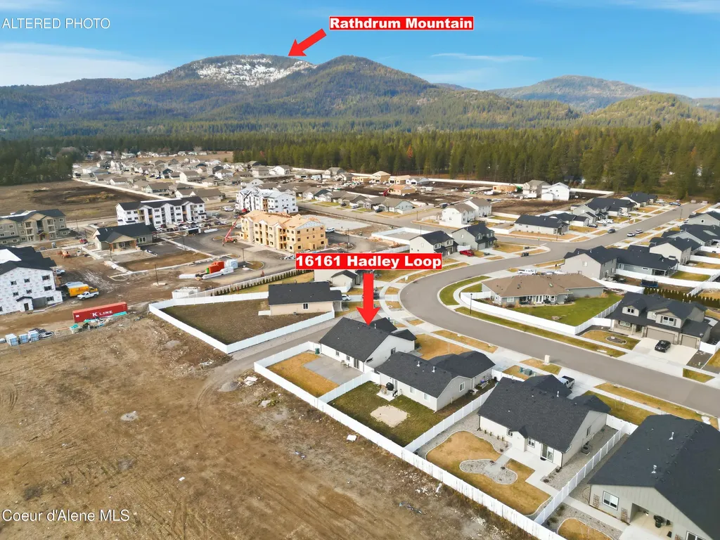 16161 N Hadley Loop Rathdrum ID 83858
