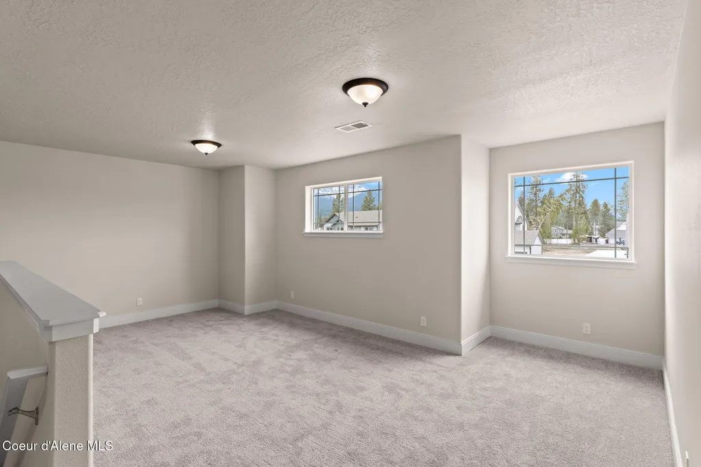 8975 Bedwell Street Rathdrum ID 83858