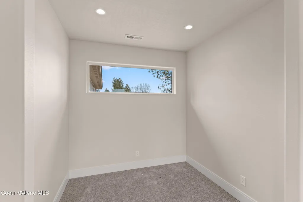 8975 Bedwell Street Rathdrum ID 83858