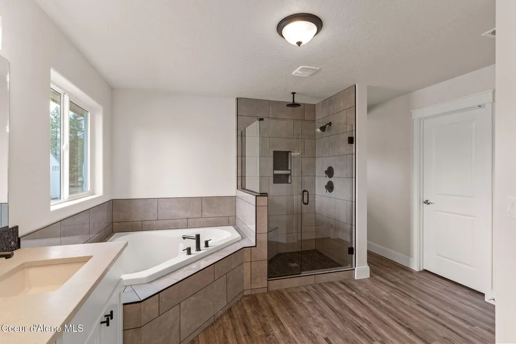 8975 Bedwell Street Rathdrum ID 83858