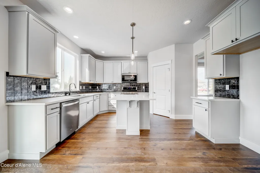 8986 Bedwell Street Rathdrum ID 83858