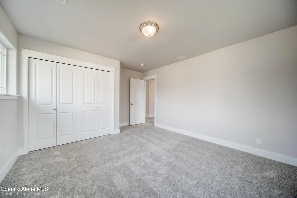 8986 Bedwell Street Rathdrum ID 83858
