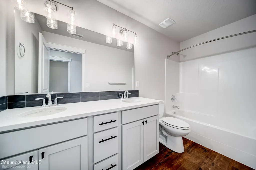 8986 Bedwell Street Rathdrum ID 83858