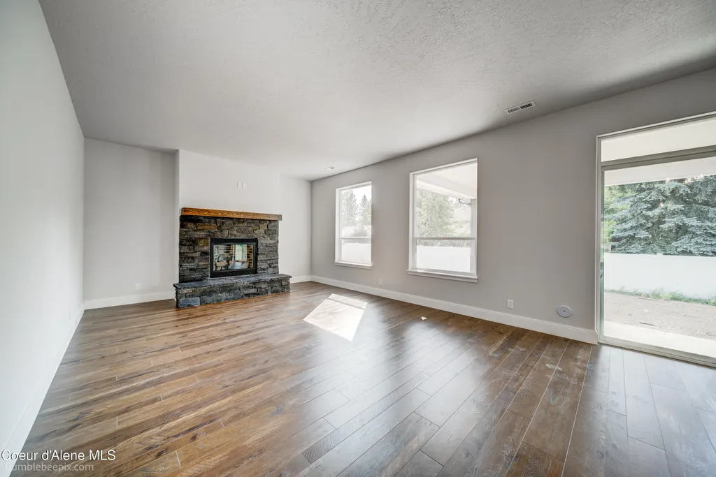 8986 Bedwell Street Rathdrum ID 83858