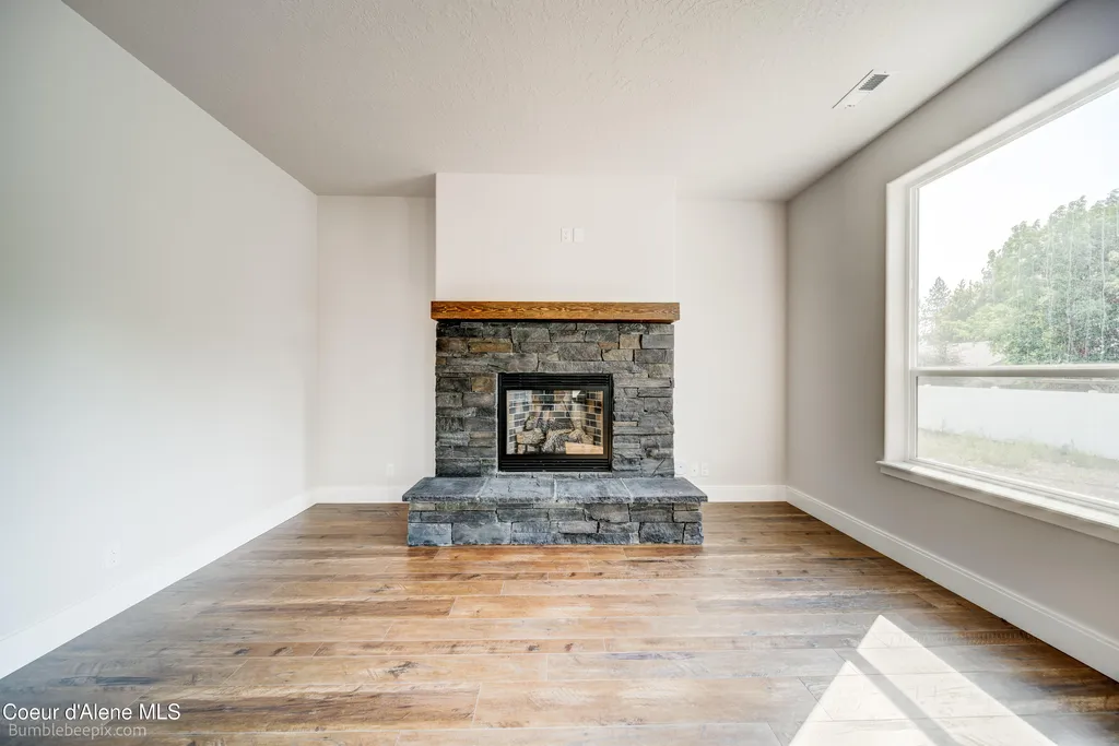 8986 Bedwell Street Rathdrum ID 83858