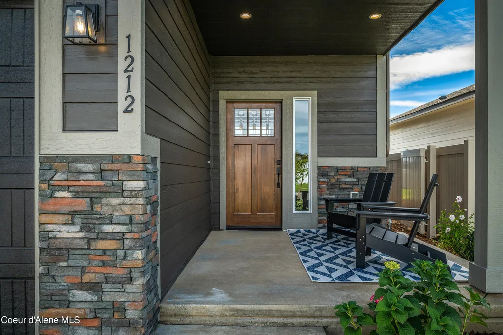 8904 California Street Rathdrum ID 83858