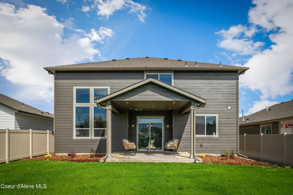 8904 California Street Rathdrum ID 83858