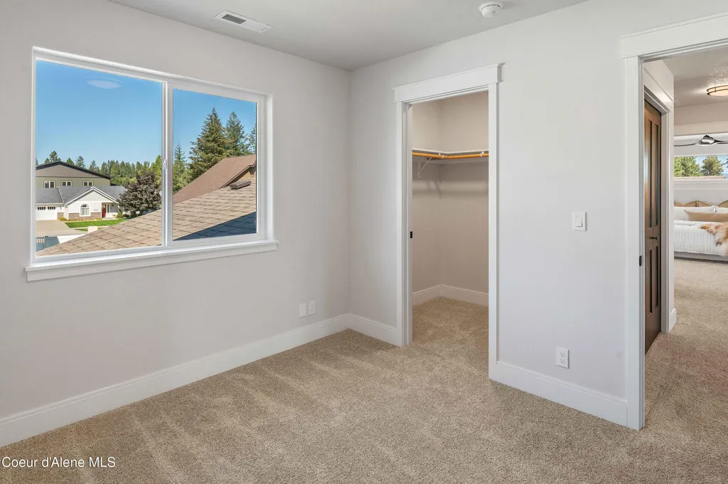 8805 California Street Rathdrum ID 83858