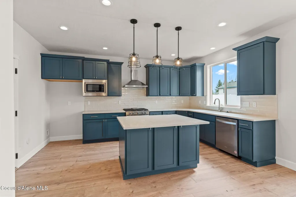 8882 California Street Rathdrum ID 83858