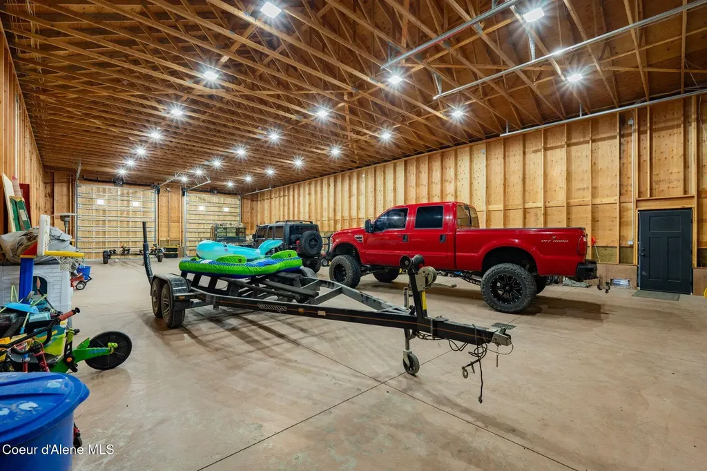 816 Ponderesa Ranch Road - 44 Acres Sagle ID 83860