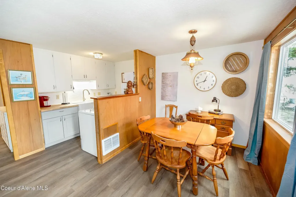 733 Hagman Road Nordman ID 83848