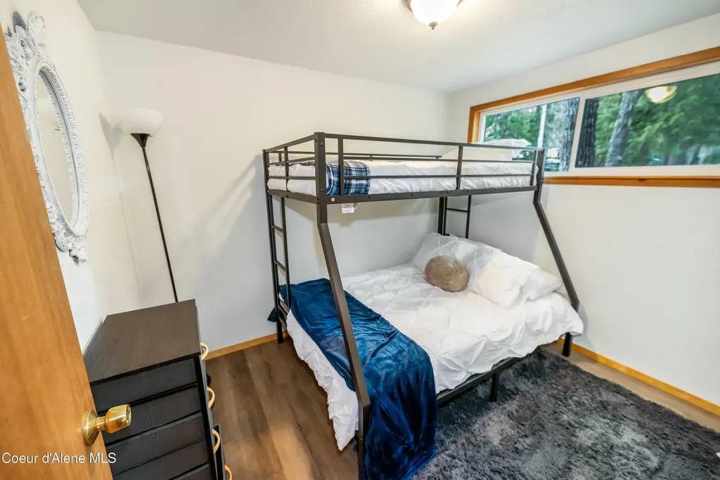 733 Hagman Road Nordman ID 83848