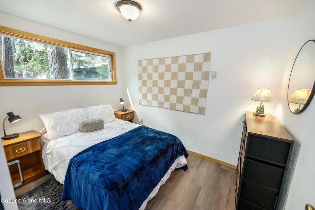 733 Hagman Road Nordman ID 83848