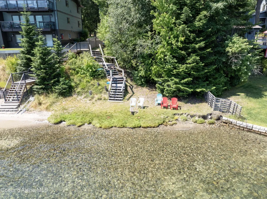 733 Hagman Road Nordman ID 83848