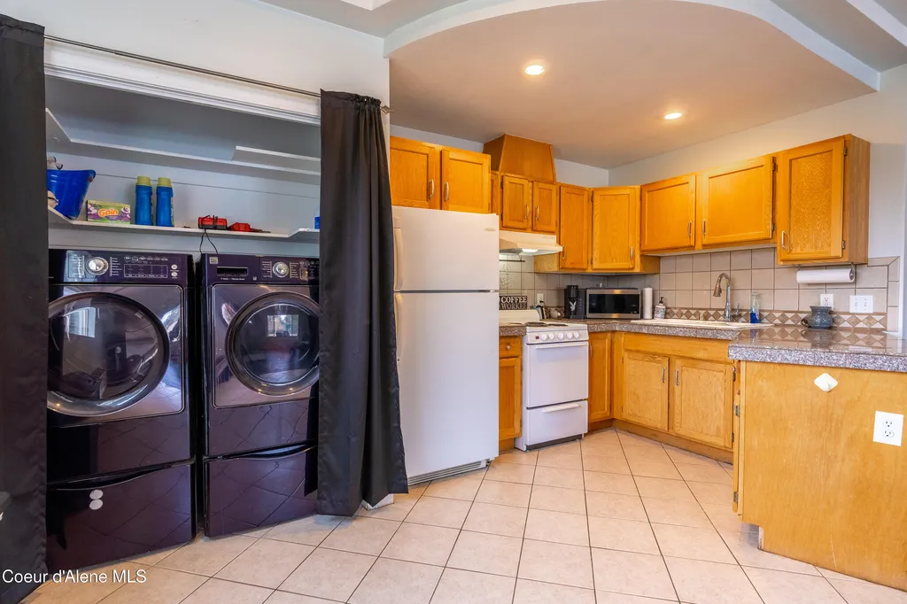 35 Fairway Drive Blanchard ID 83804