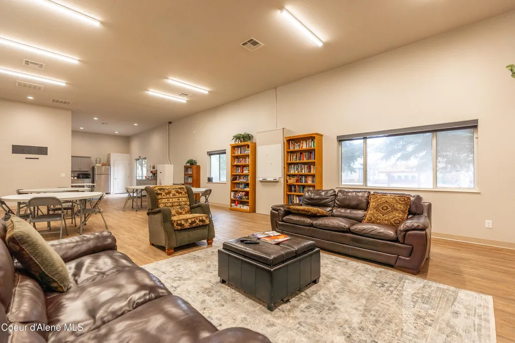35 Fairway Drive Blanchard ID 83804