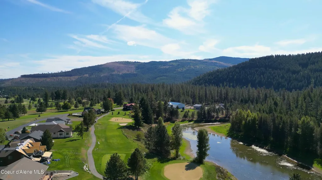 35 Fairway Drive Blanchard ID 83804