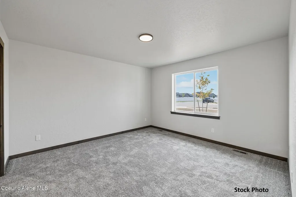 11963 N Lennon Lane Rathdrum ID 83858