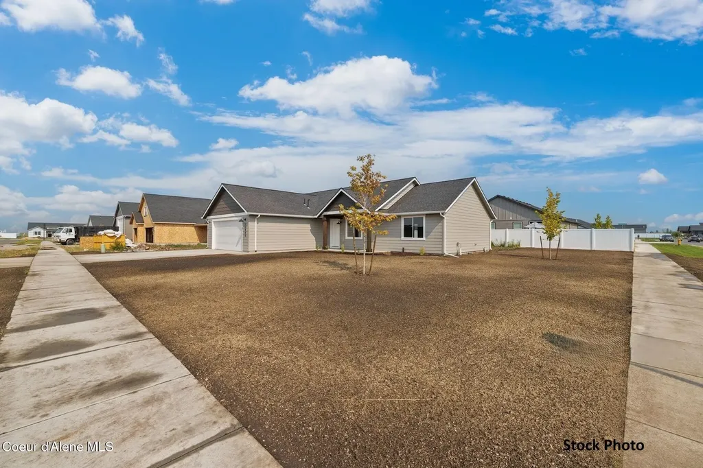 11963 N Lennon Lane Rathdrum ID 83858